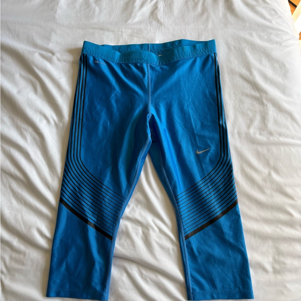 Nike Speed Cropped Blue Running Leggings
